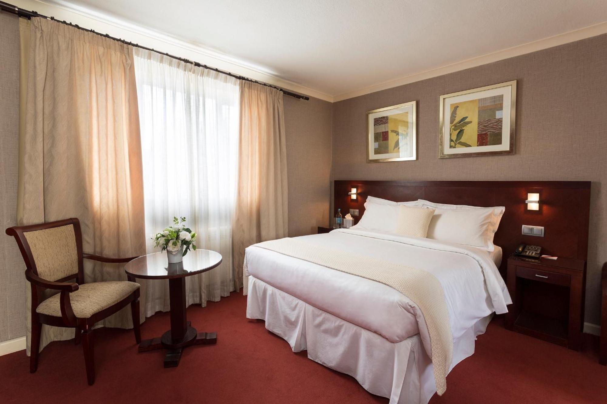 Saint Helier Jersey Hotel Savoy מראה חיצוני תמונה